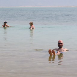 Vidéo : Tel-Aviv et flotter dans la mer morte